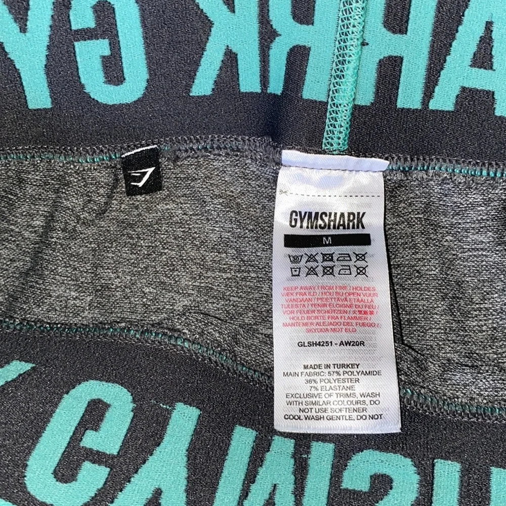 Gymshark Shorts - Picture 2 of 5